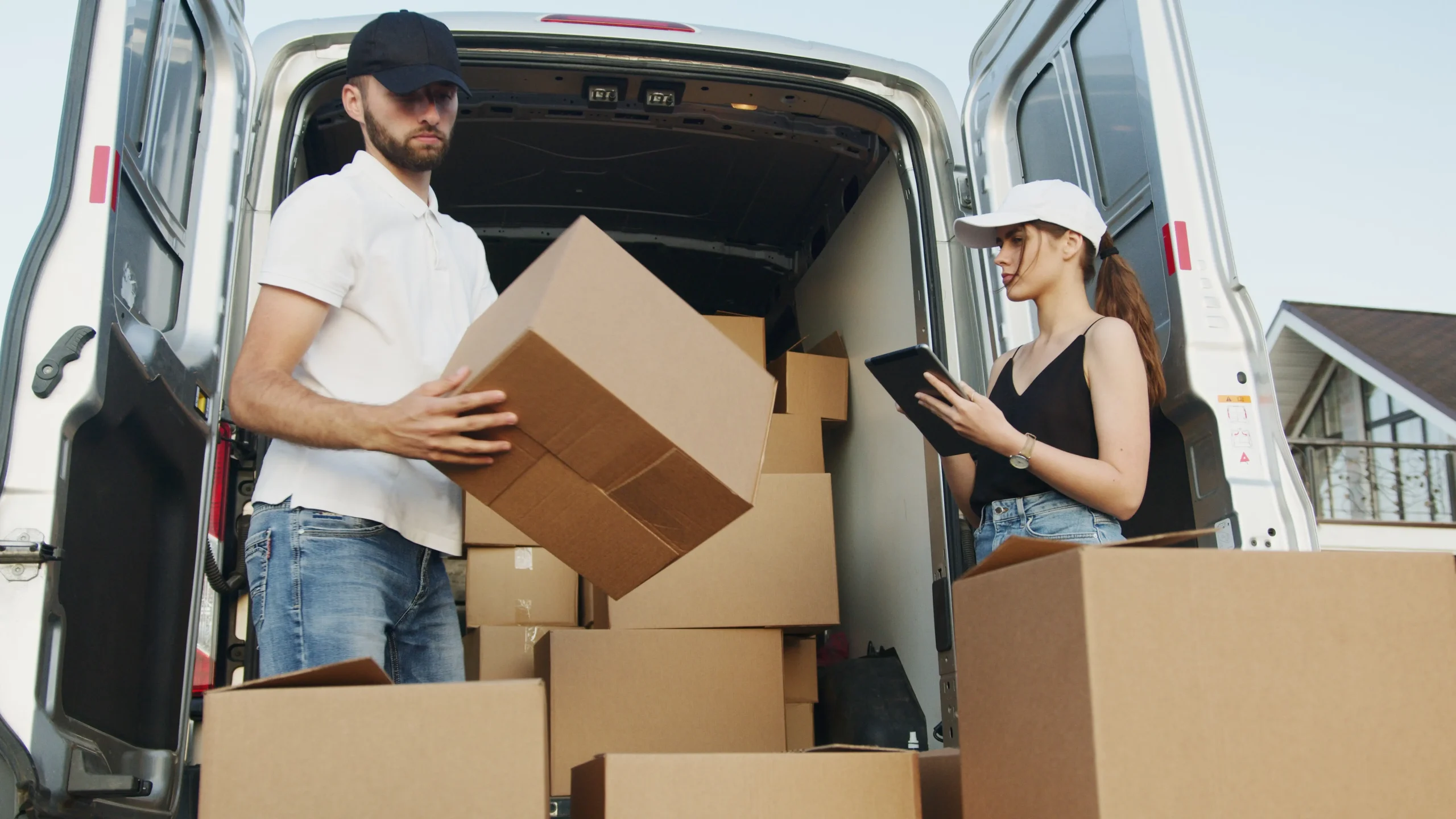 Movers and Packers cost in dubai