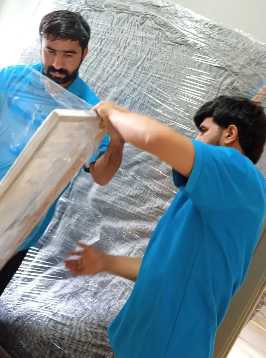 movers in dubai marina