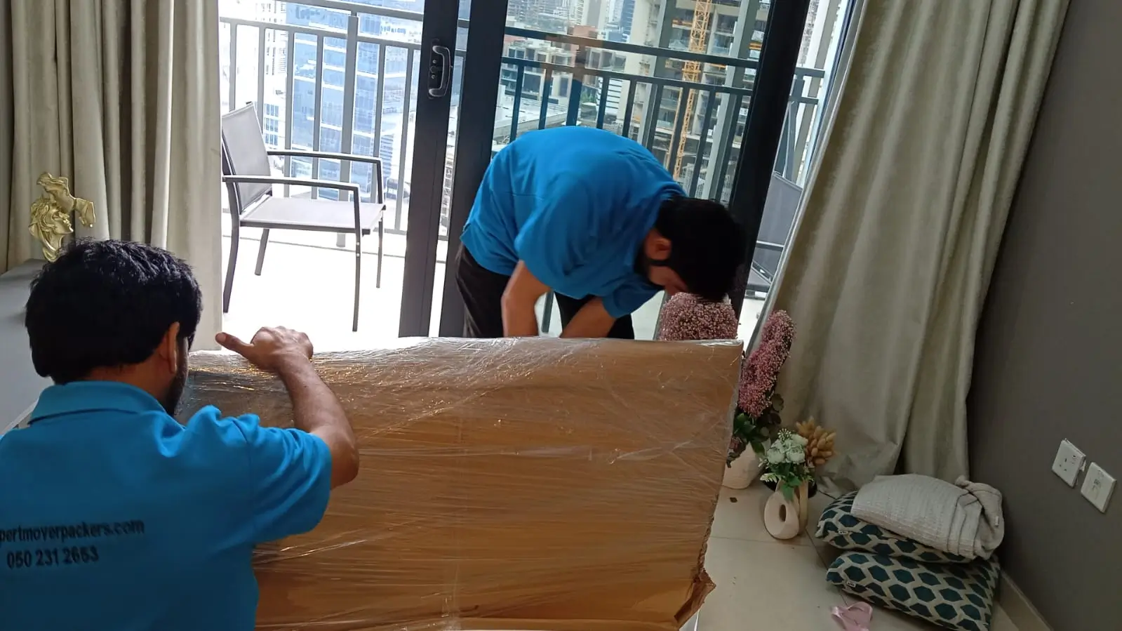 expert movers packer